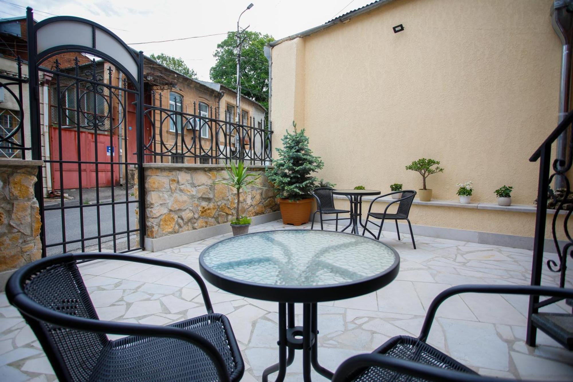 City Point Kutaisi Exterior photo